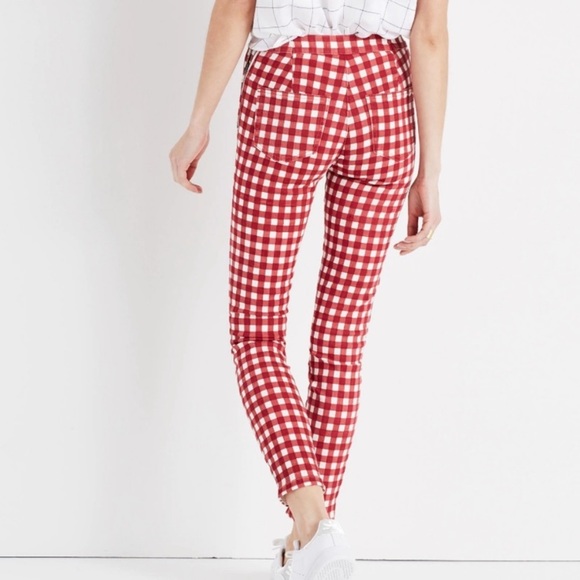 Madewell Pants - Madewell 9” Skinny skinny High Riser crop Gingham in a 70s Rock amuse territory.